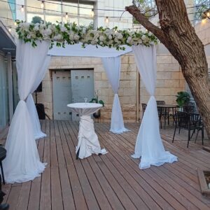 חופה כפרית כתר פרחים